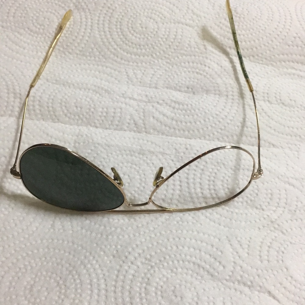 Ray Ban Aviators single lense